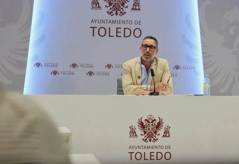 Toledo amplía la protección del Casco Histórico: zona verde y pivotes 24 horas