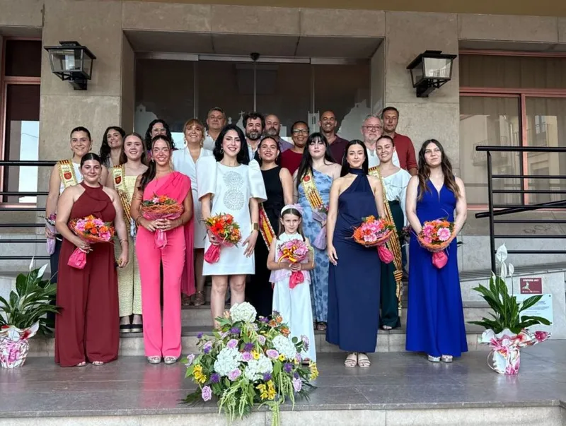 Borriol presenta a las Dames i Reines de les Festes 2026 en un emotivo acto