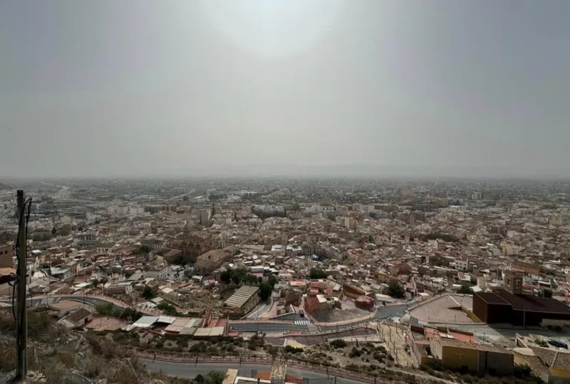 Alerta en Lorca por posible aumento de partículas PM10 por calima africana