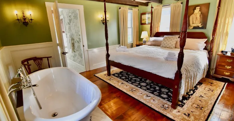 Silsbee’s by the Daniels House: Alojamiento de lujo victoriano en Salem